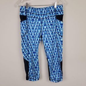 Athleta Blue White Geometric Pockets Leggings MT